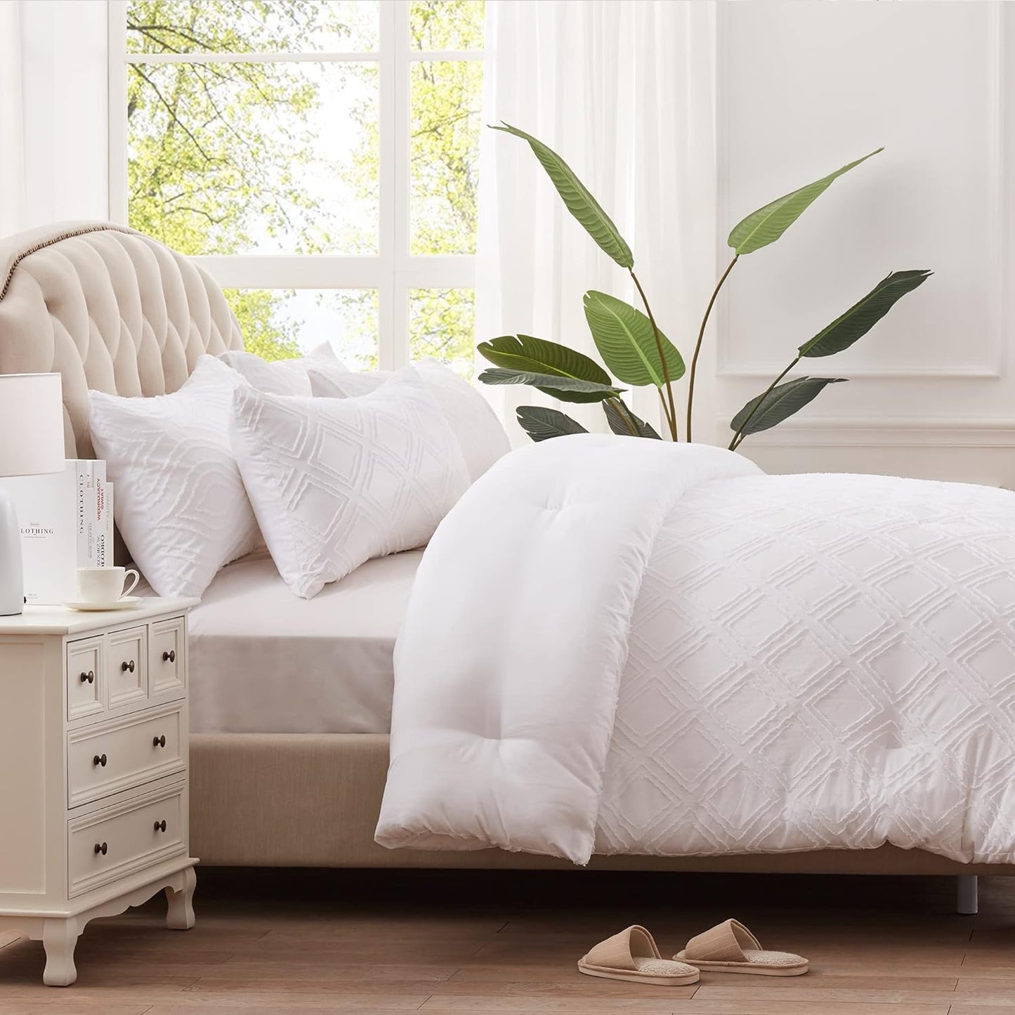 Bed Comforter Set - Premium Lattice White Bedding Sets & Collections with Queen-Size 2 Pillow Shams (No Insert), Lightweight, 100% Polyester Comforters for Queen Bed., White-Lattice