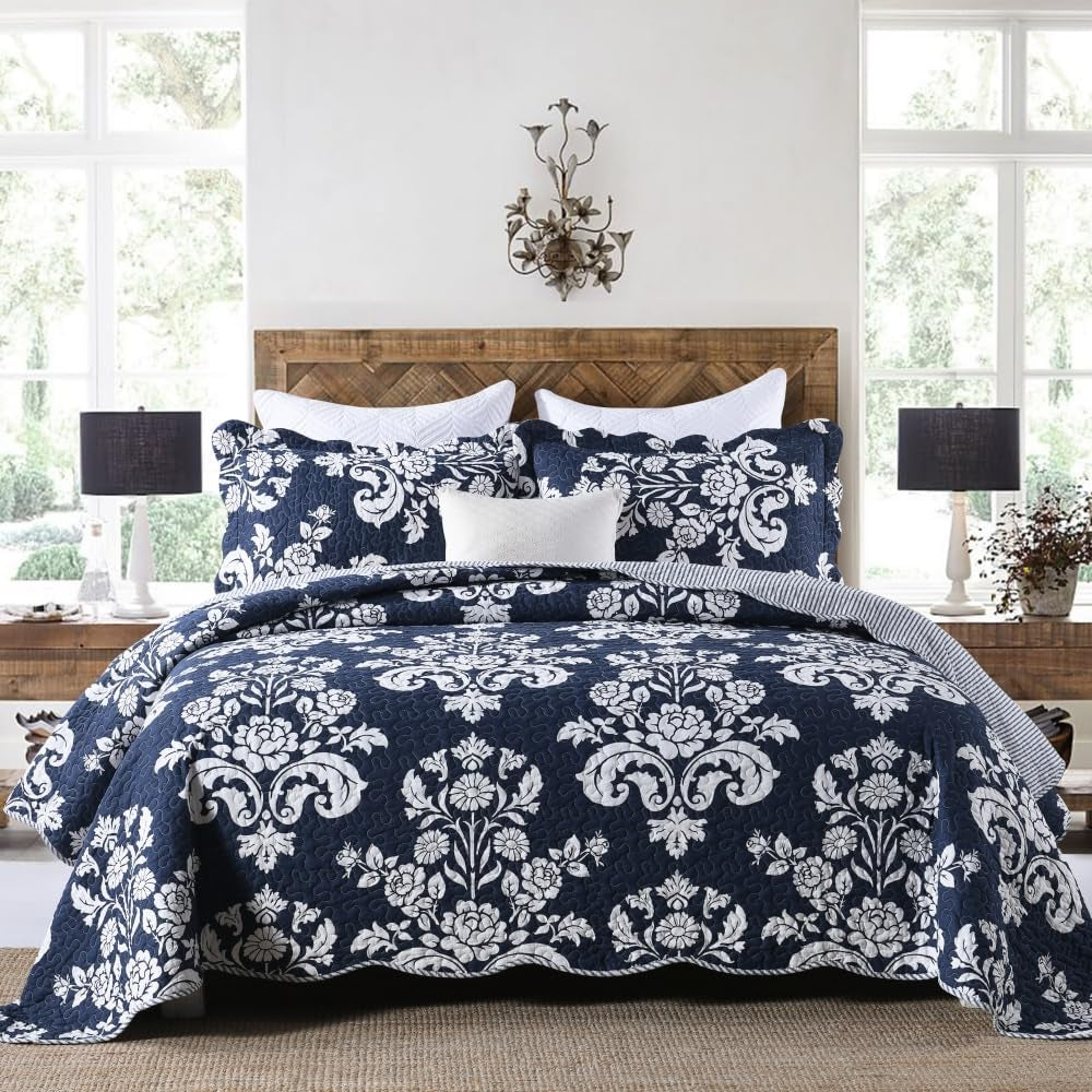 King Size Quilt, 100% Cotton Navy Blue Quilt Set Lightweight Quilted Bedspread Farmhouse Paisley Floral Reversible King Size Quilt Bedding Set for All Season 3-Piece