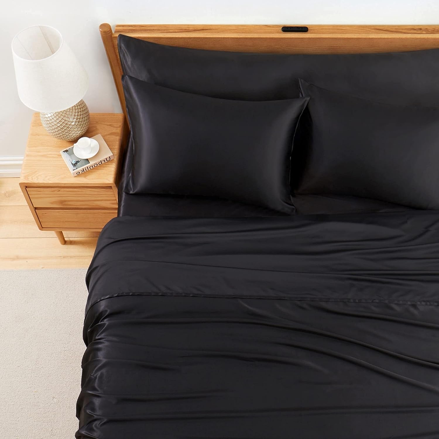5Pcs Silky Satin Sheets Set, King Size Satin Bed Sheets Set, Black Luxury Bedding Sets, Breathable & Ultra Soft Sheets Set Includes 1 Fitted Sheet, 1 Flat Sheet, 3 Pillowcases