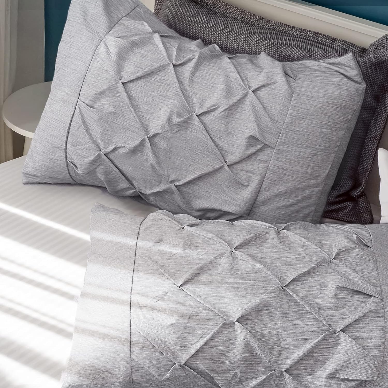 Full Size Comforter Set, (82"X86") Bedding Sets Cationic Dyeing, Pintuck Comforter & 2 Pillow Shams, Fluffy down Alternative Quilt, Double Bed Set All Season