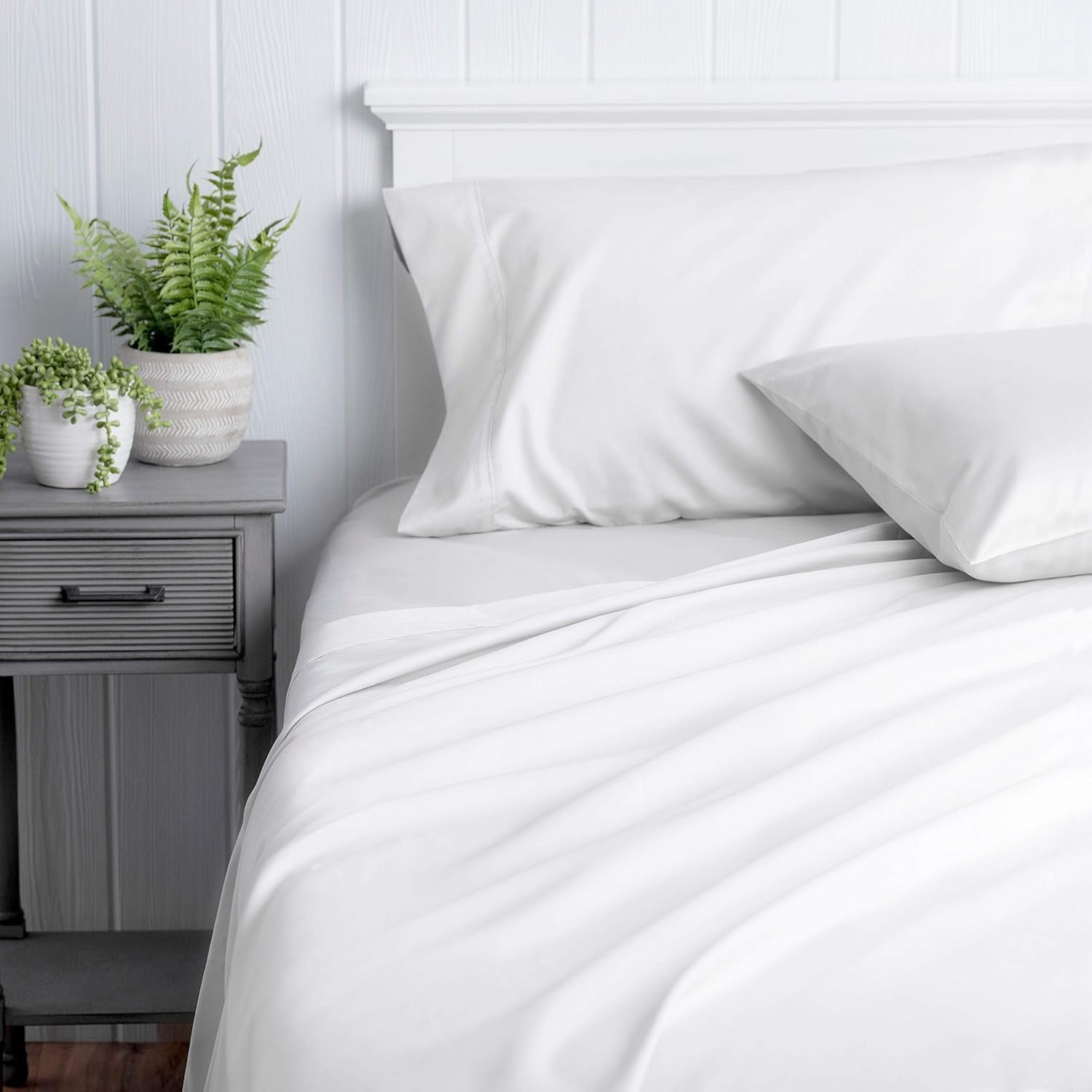 100% Cotton Sateen Sheet | 4 Piece Set | Queen Size | White | 500 Thread Count | Deep Pocket Fitted Sheet Fits Mattress Upto 18" | Silky Soft | Classic | Easy Fit | All Season
