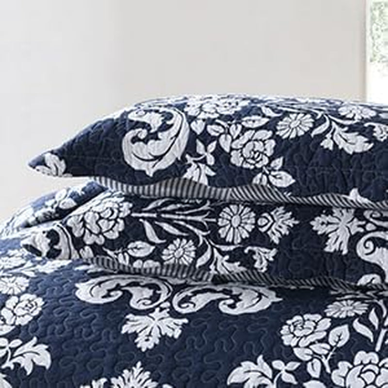 King Size Quilt, 100% Cotton Navy Blue Quilt Set Lightweight Quilted Bedspread Farmhouse Paisley Floral Reversible King Size Quilt Bedding Set for All Season 3-Piece