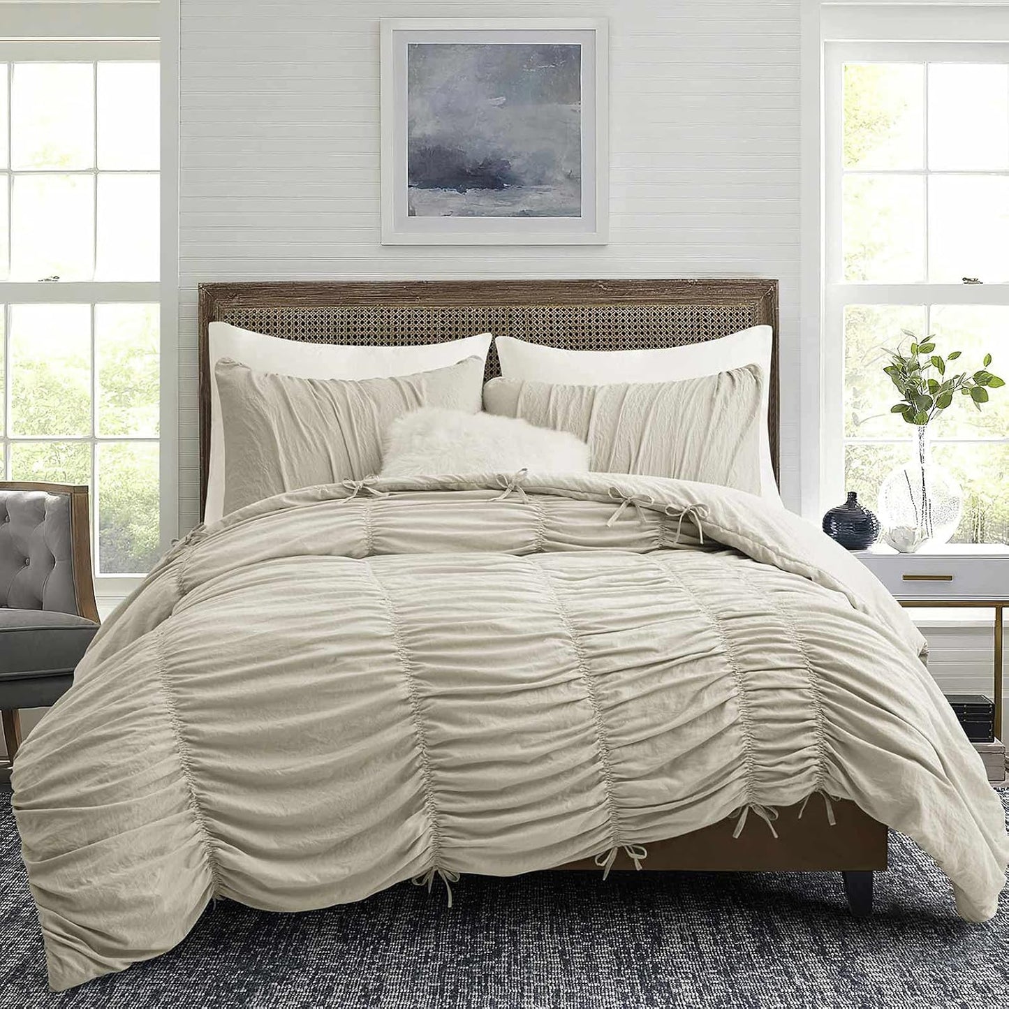3-Piece Queen Quilt Set - Soft Warm Lightweight Full Size Comforter Bedding Set (90 X 90 Inch) with 2 Pillow Sham (20 X 26 Inch), Beige