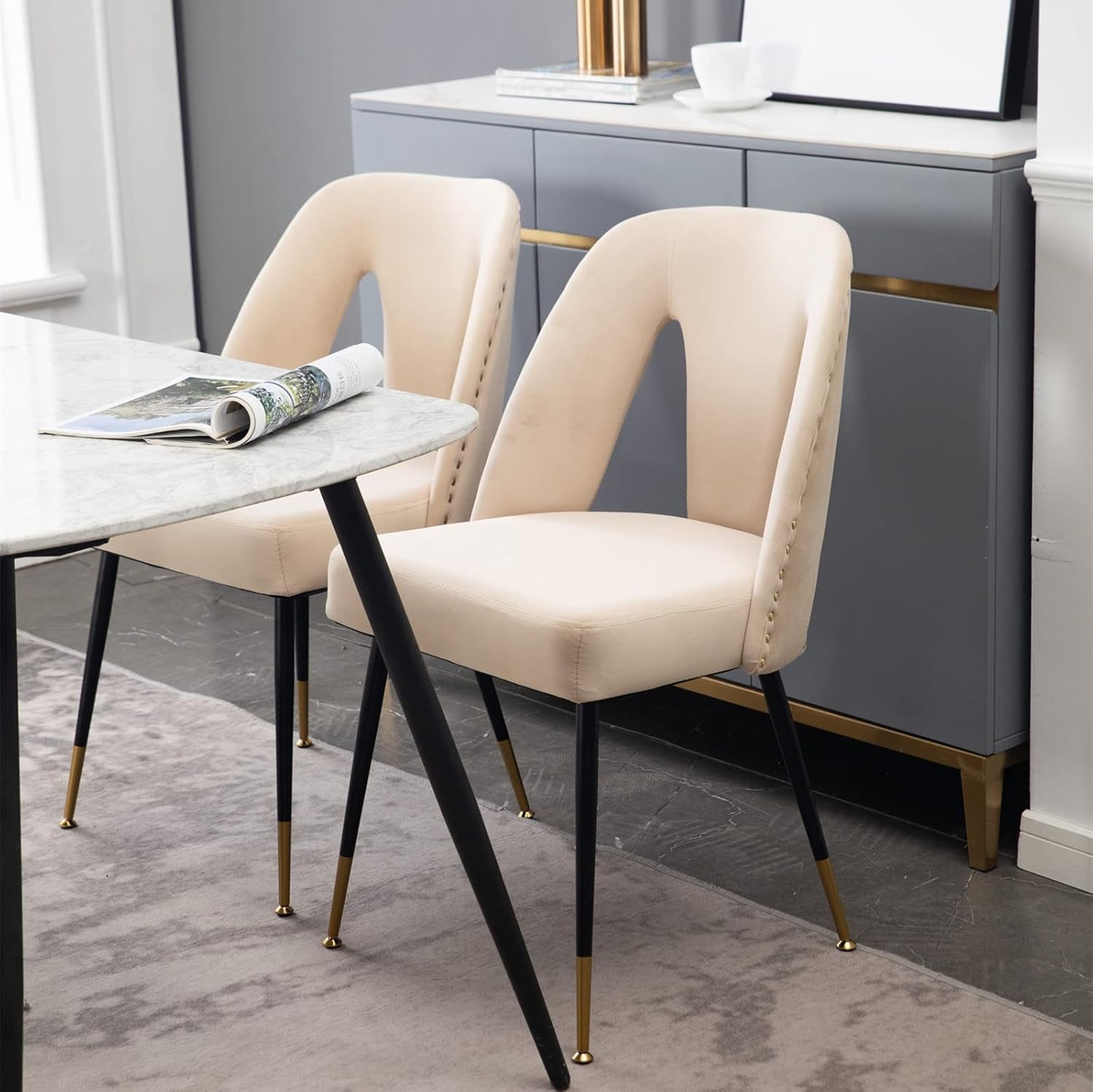 Upholstered Dining Chair with Nailheads and Gold Tipped Black Metal Legs,Velvet Dining Side Chair Vanity Chairs Living Dining Room Accent Arm Chairs for Kitchen Dining Room (1 Pcs,Beige)