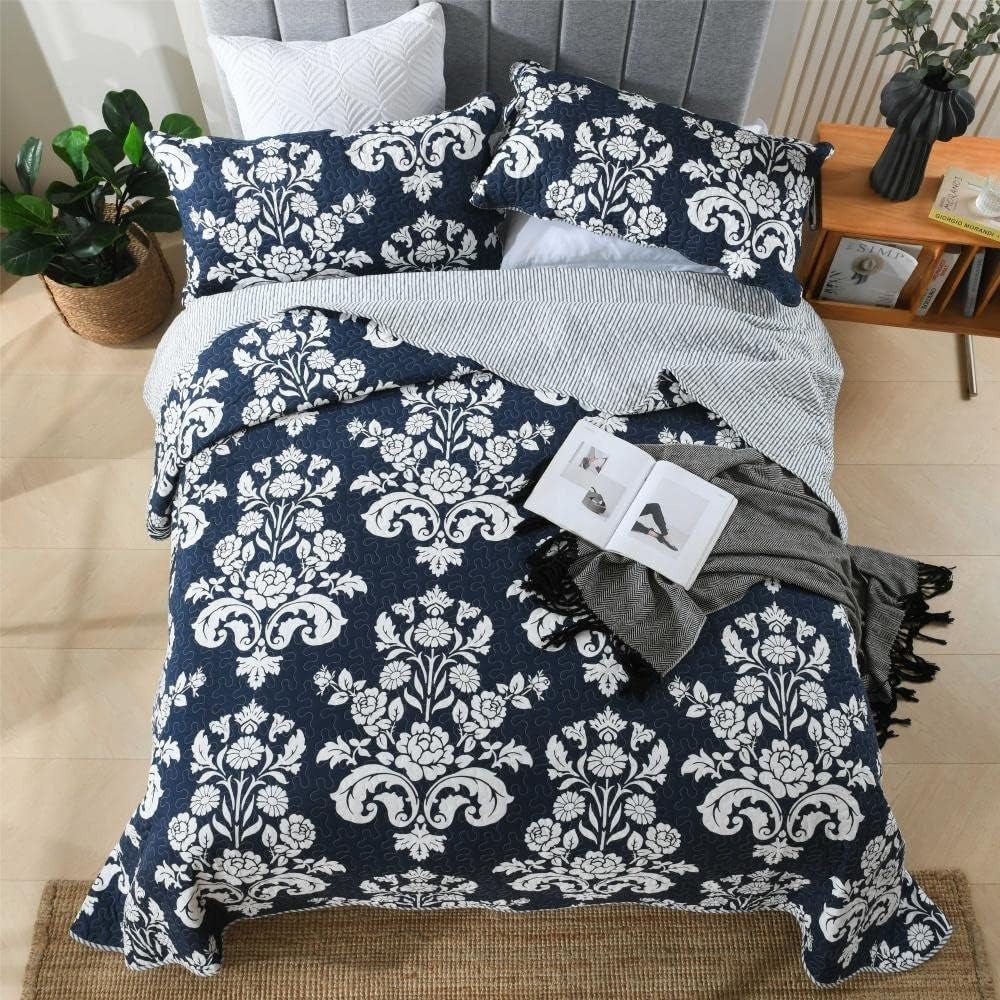 King Size Quilt, 100% Cotton Navy Blue Quilt Set Lightweight Quilted Bedspread Farmhouse Paisley Floral Reversible King Size Quilt Bedding Set for All Season 3-Piece