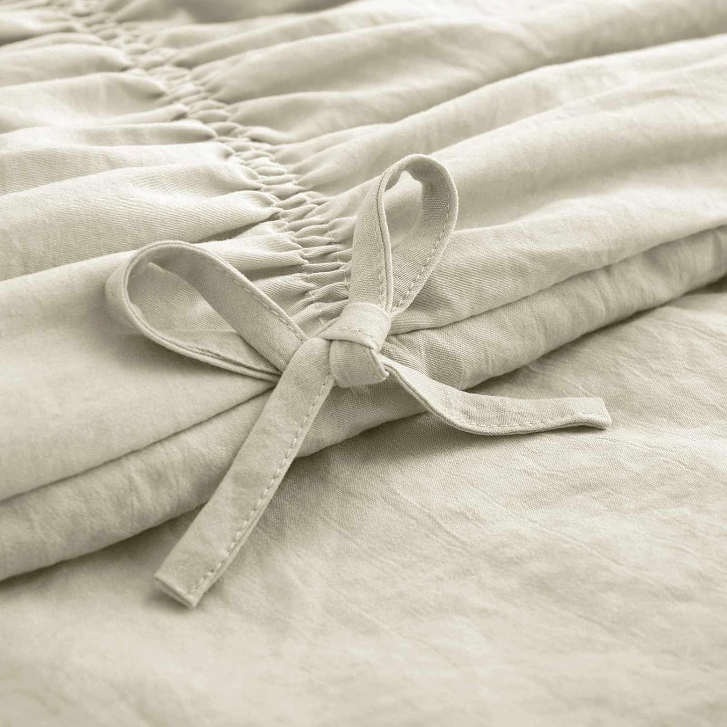 3-Piece Queen Quilt Set - Soft Warm Lightweight Full Size Comforter Bedding Set (90 X 90 Inch) with 2 Pillow Sham (20 X 26 Inch), Beige