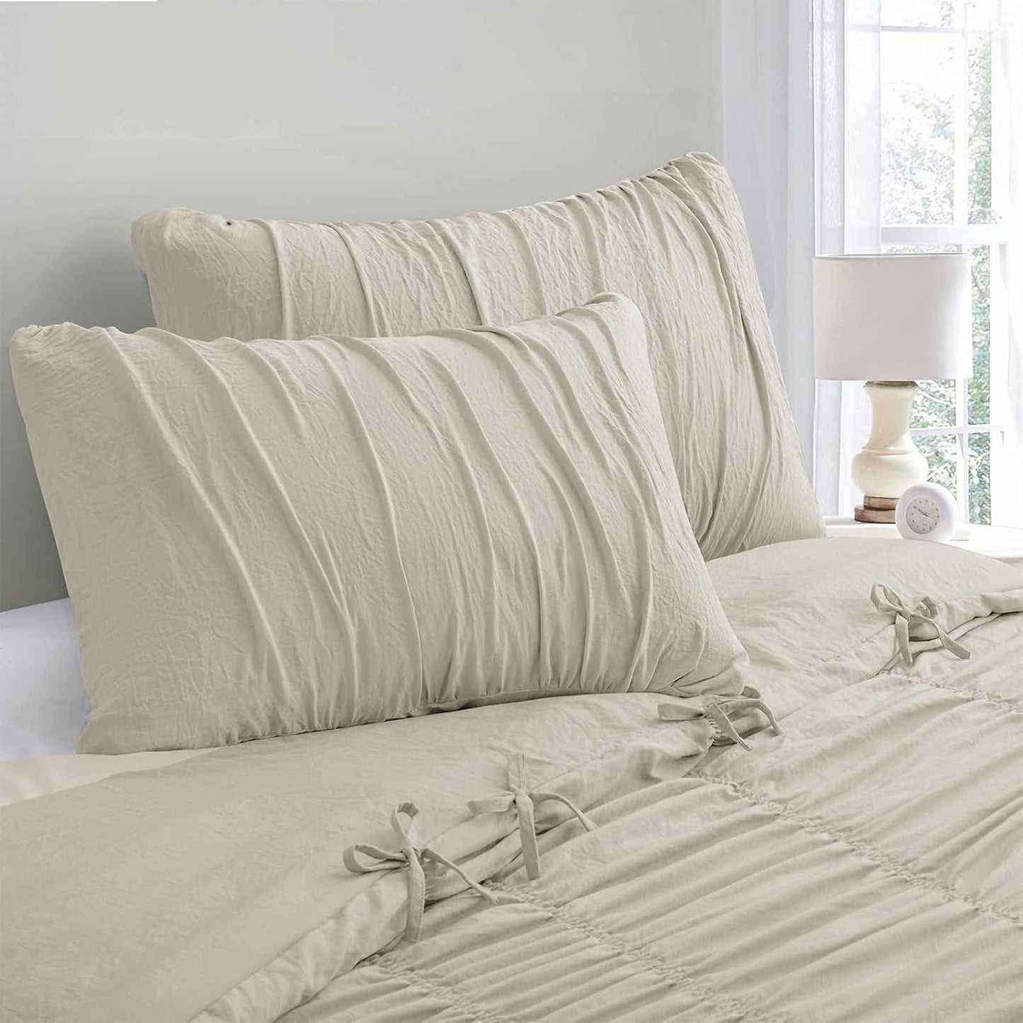 3-Piece Queen Quilt Set - Soft Warm Lightweight Full Size Comforter Bedding Set (90 X 90 Inch) with 2 Pillow Sham (20 X 26 Inch), Beige