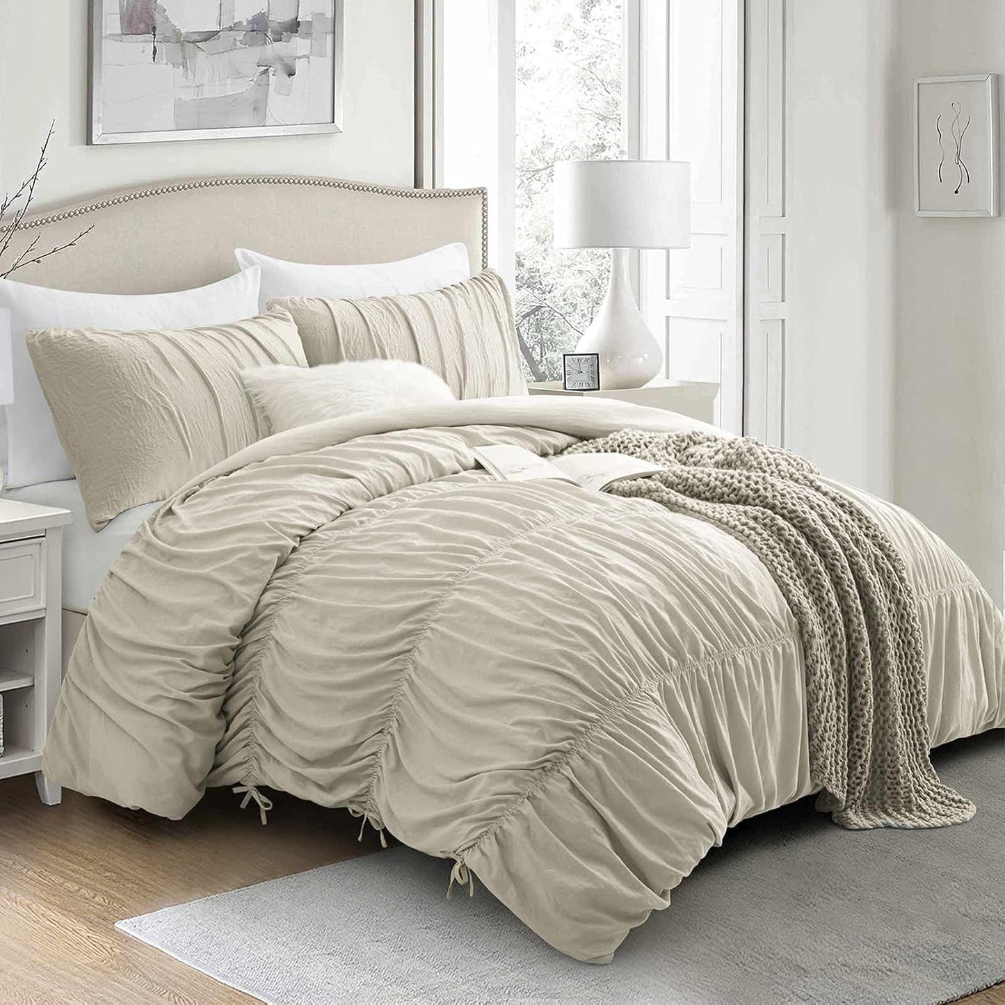 3-Piece Queen Quilt Set - Soft Warm Lightweight Full Size Comforter Bedding Set (90 X 90 Inch) with 2 Pillow Sham (20 X 26 Inch), Beige